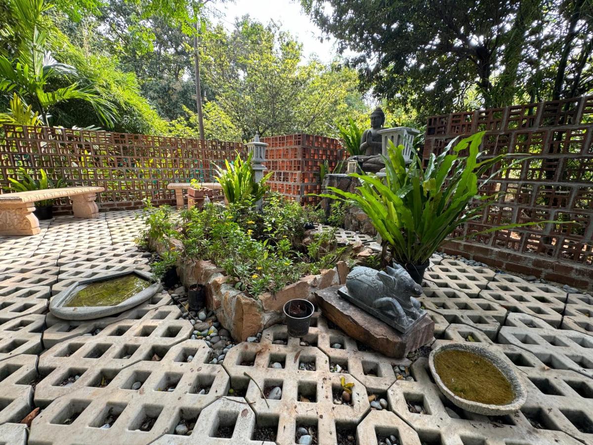 Chikoo Farm Inn Bangalore Exterior photo