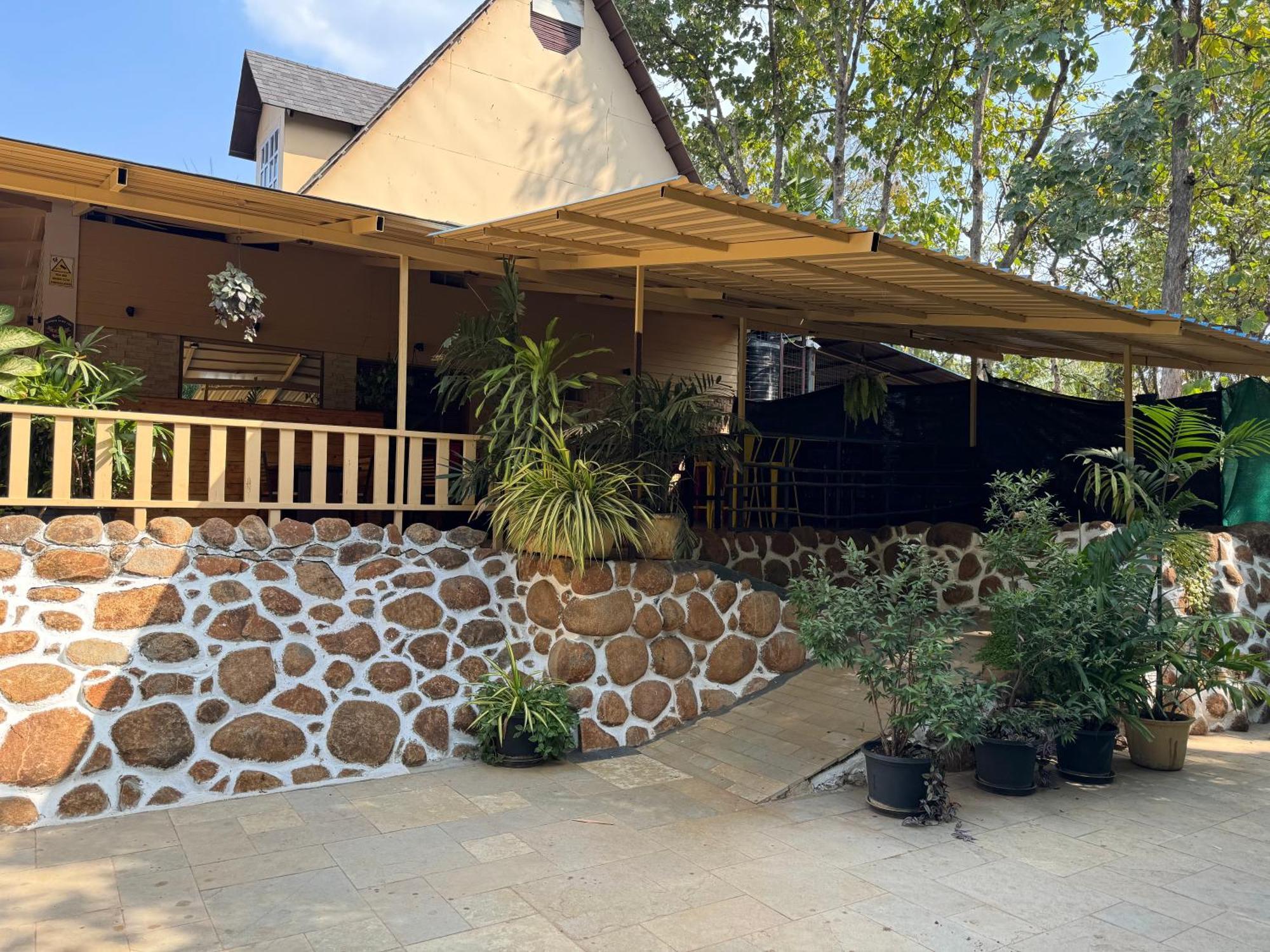 Chikoo Farm Inn Bangalore Exterior photo